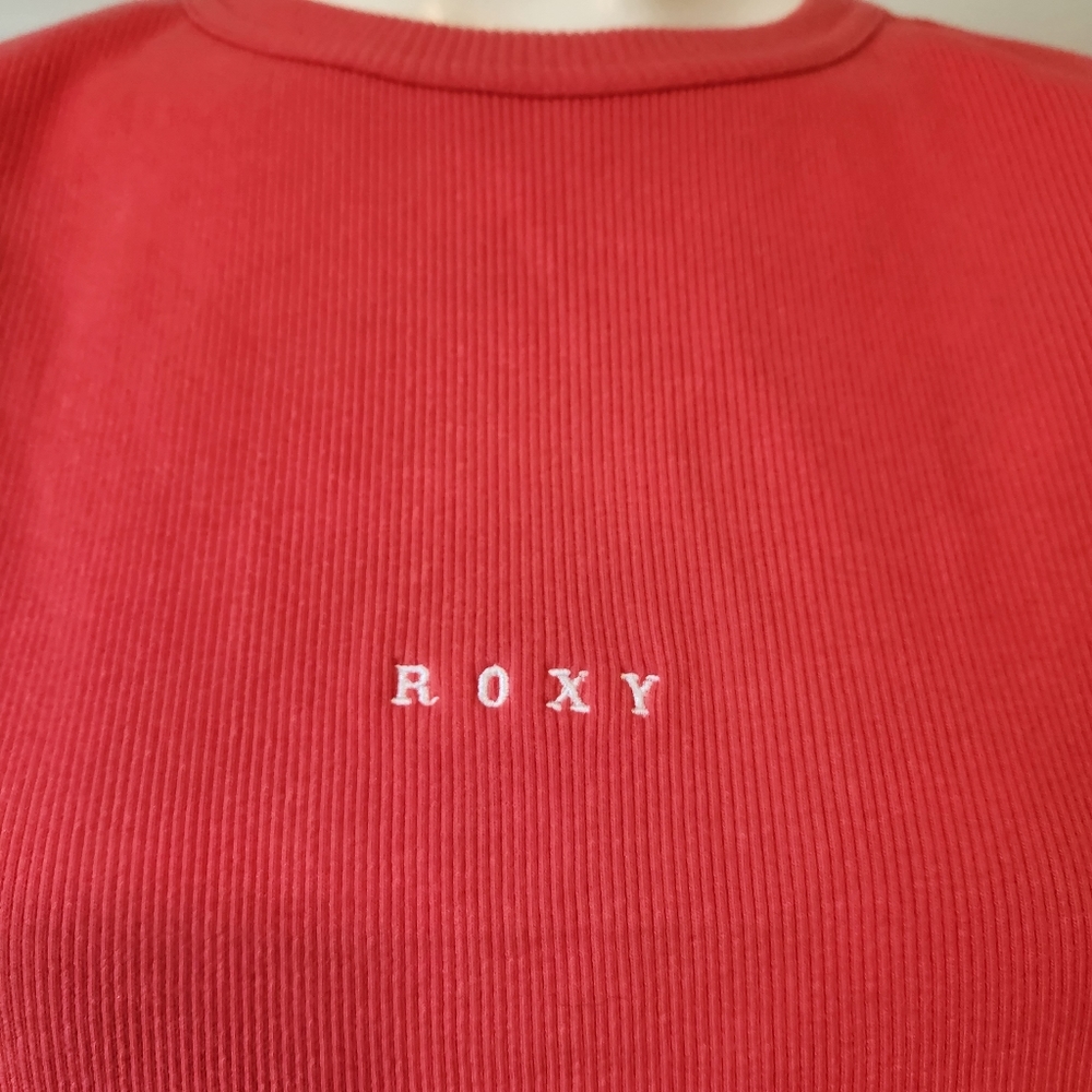 Roxy Red Ribbed Sleeveless Tank Top - Picture 2 of 4
